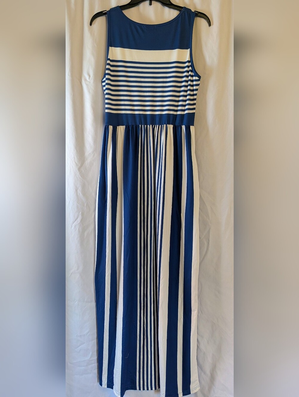 Sleeveless Blue and White Striped Maxi Dress Sz M